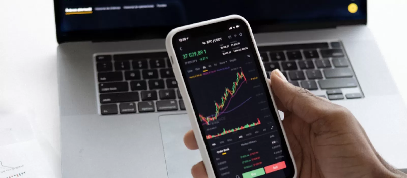 تلاشي حجم التداول في منصة بينانس الأمريكية للعملات المشفرة